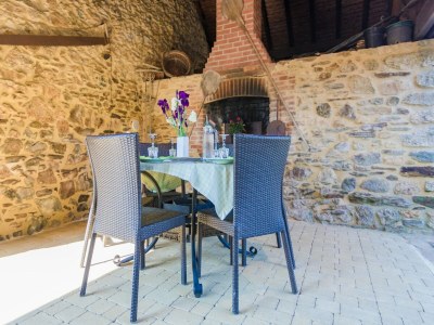 Holiday house Chic holiday home with pool - Outdoor photo 17