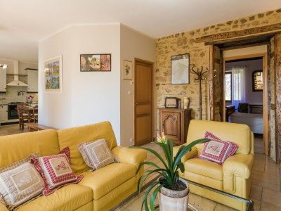 Holiday house Chic holiday home with pool - Features photo 26