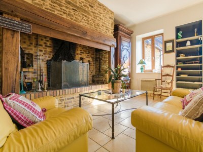 Holiday house Chic holiday home with pool - Features photo 27