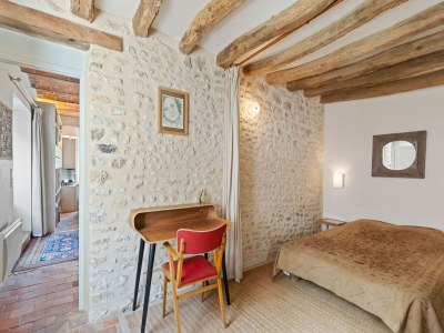 Holiday house Farmhouse in Yèvre-le-Châtel with Heated Pool - Features photo 17
