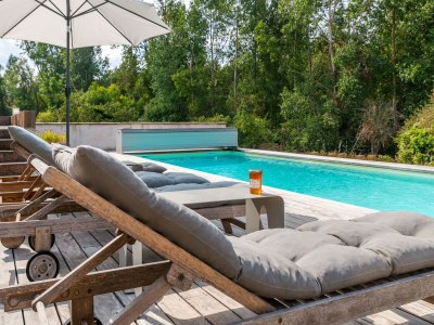 Holiday house Farmhouse in Yèvre-le-Châtel with Heated Pool - Outdoor photo 32