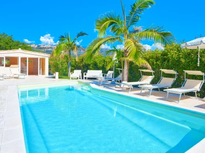 Villa Emanuele Costarainera in Costarainera - Villa