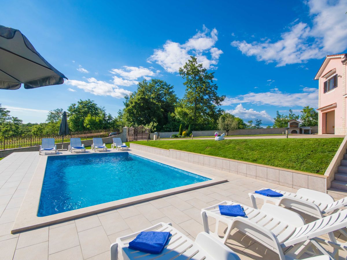 Holiday house Villa Leona - Outdoor photo 2