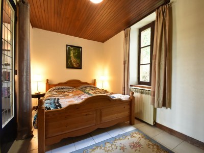 Holiday house Holiday Home in Grury with Pool & Garden - Features photo 15