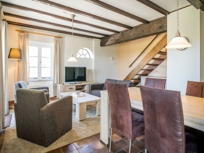 Farmhouse Seals Cozy Farm Stay - Features photo 10