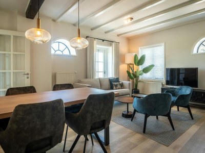 Farmhouse Seals Cozy Farm Stay - Features photo 14