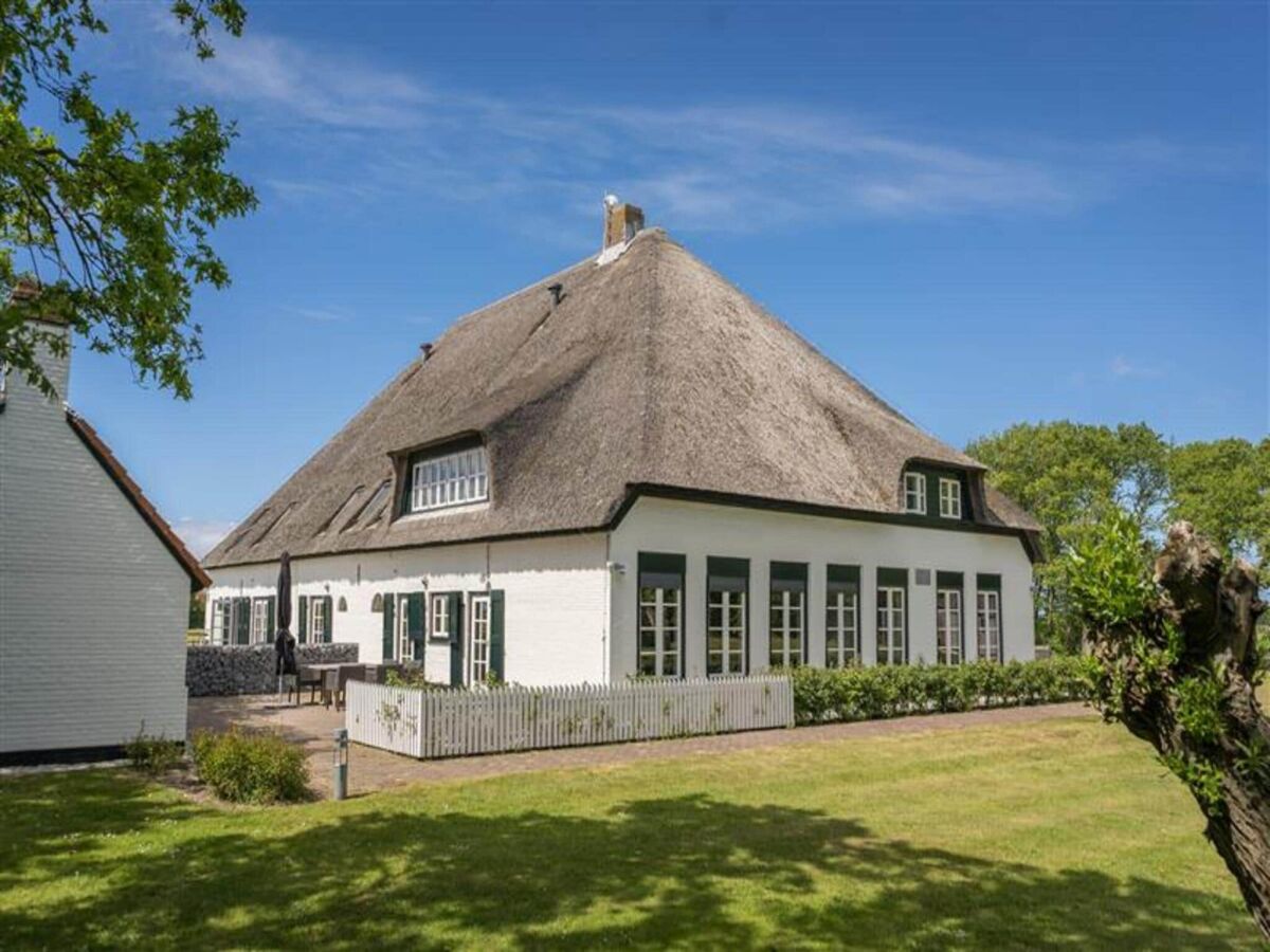 Farmhouse Bauernhaus in De Cocksdorp am Strand