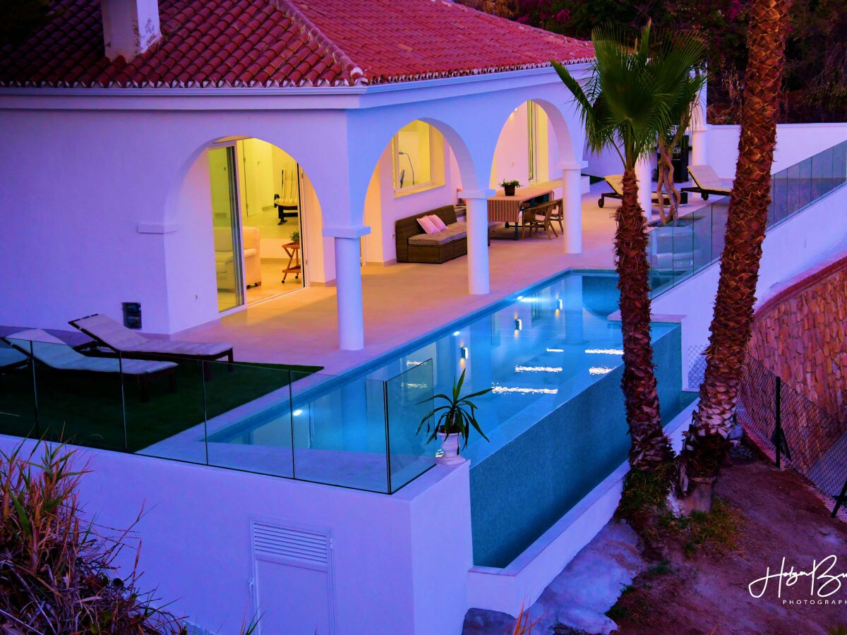 Holiday house bougainvillea - Outdoor photo 2