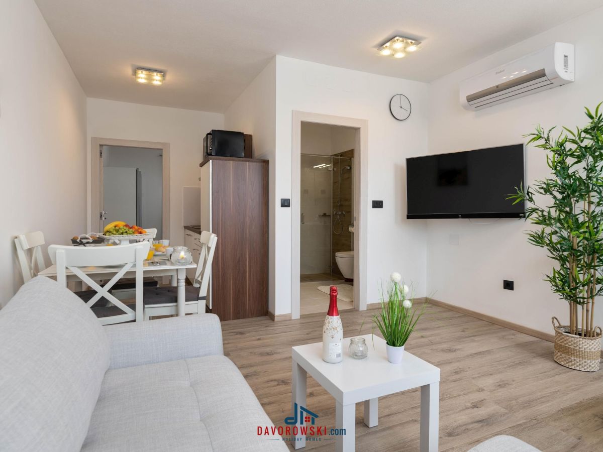 Apartment Apartment Lovric 3 - Features photo 5