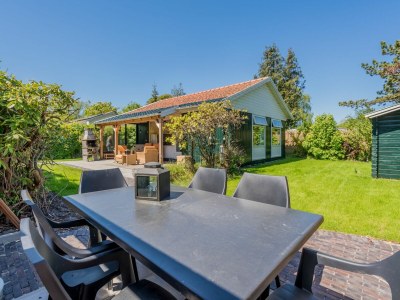 Holiday house 't Ongerepte 42 - Outdoor photo 9