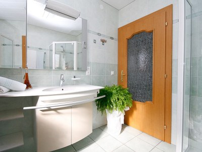 Holiday apartment Guesthouse in Wiesengrund Top 1 - Features photo 14