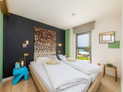 Holiday apartment | Panoramic Ocean View - Features photo 24