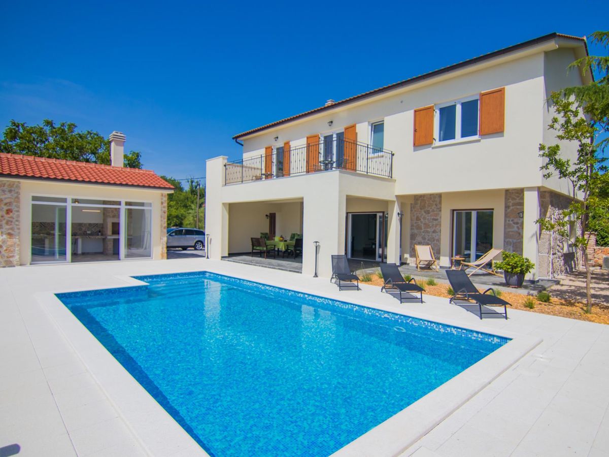 Villa Cedar with pool & summer kitchen - Outdoor photo 2