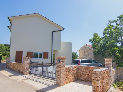 Villa Cedar with pool & summer kitchen - Outdoor photo 8