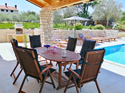 Villa MAËLLE with Pool near Umag - Outdoor photo 3