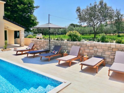 Villa MAËLLE with Pool near Umag - Outdoor photo 7