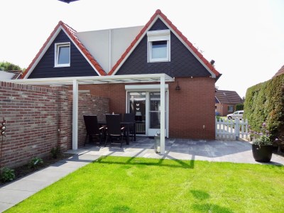 Holiday house Hoge Weide 37 in Oostkapelle - Holiday house