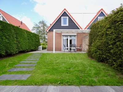 Holiday house Hoge Weide 40 in Oostkapelle - Holiday house