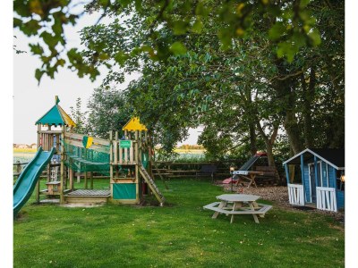 Holiday apartment Mühlenblick auf dem Ferienhof Nordseeblick - Outdoor photo 9