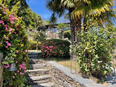Holiday house Beautiful stone house with a stunning lake view - Outdoor photo 17