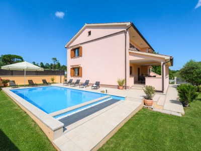 Villa Villa Dido Nini in Žminj - Villa