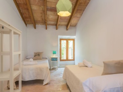 Chalet Son Banus - Features photo 32