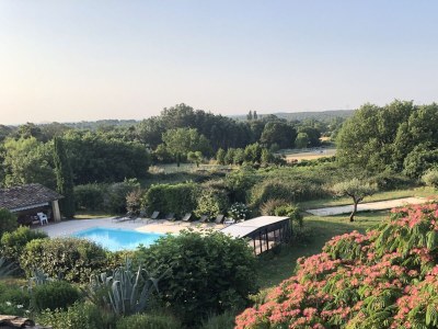 Holiday house with heated pool - Outdoor photo 4