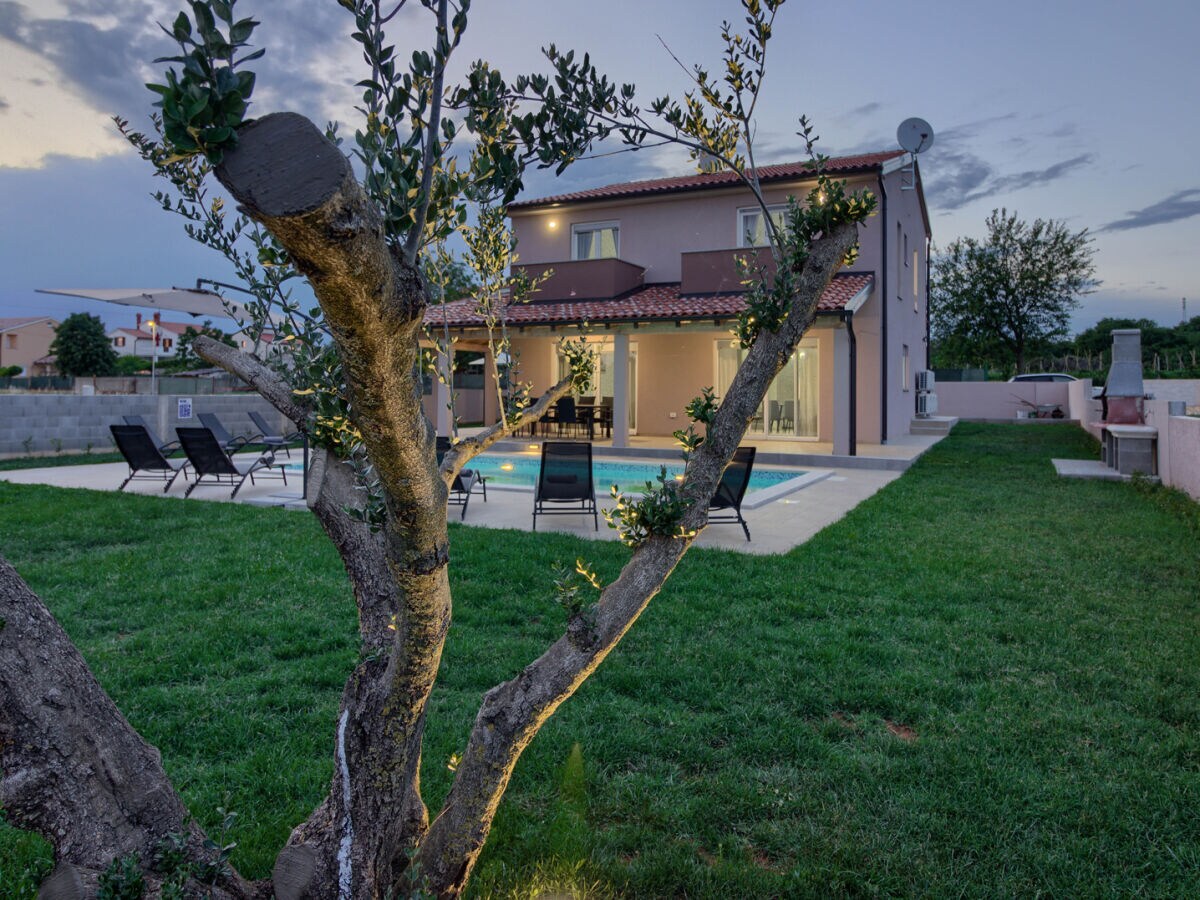 Villa Enjoy - Outdoor photo 3