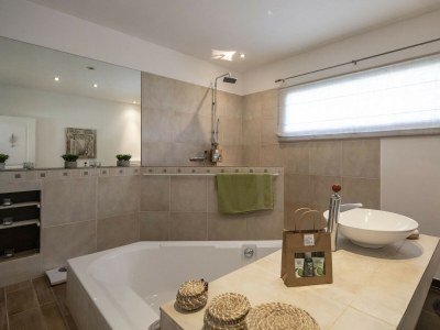 Villa Villa Katia (6p) with pool in Provence - Features photo 36