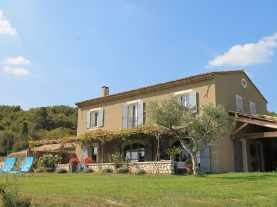 Villa Mas Carla (9p) with pool nearby Avignon in Noves - Villa