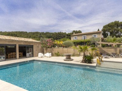 Villa Mas Carla (9p) with pool nearby Avignon - Outdoor photo 11