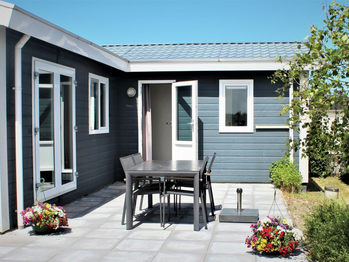 Chalet "By the Sea" - Outdoor photo 2