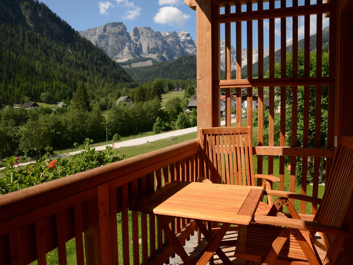 Apartment "Puez" im Ciasa Medalghes - Outdoor photo 4