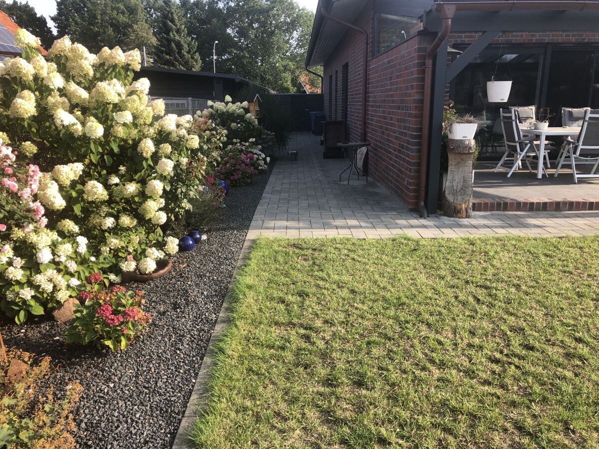 Holiday house Wide angle view - Outdoor photo 3