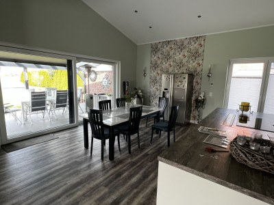 Holiday house Wide angle view - Features photo 31