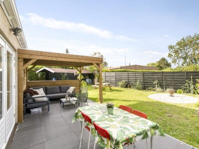 Holiday house Huijsmansverhuur Type C Comfort Plus Alexanderpark 104 - Outdoor photo 8