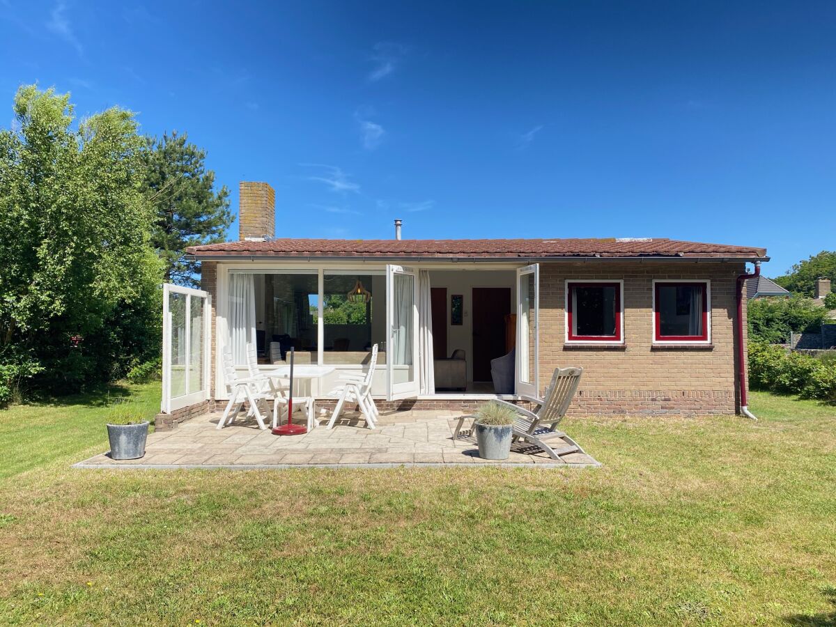 Bungalow Previnaireweg 46 & 48 - Outdoor photo 2