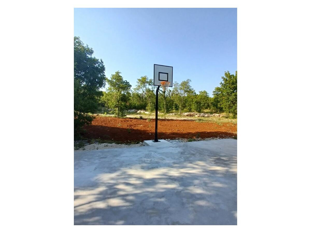 Villa Palazzina Burjaki, Trget - Outdoor photo 4