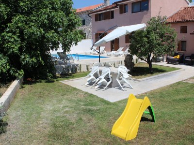 Villa Palazzina Burjaki, Trget - Outdoor photo 3