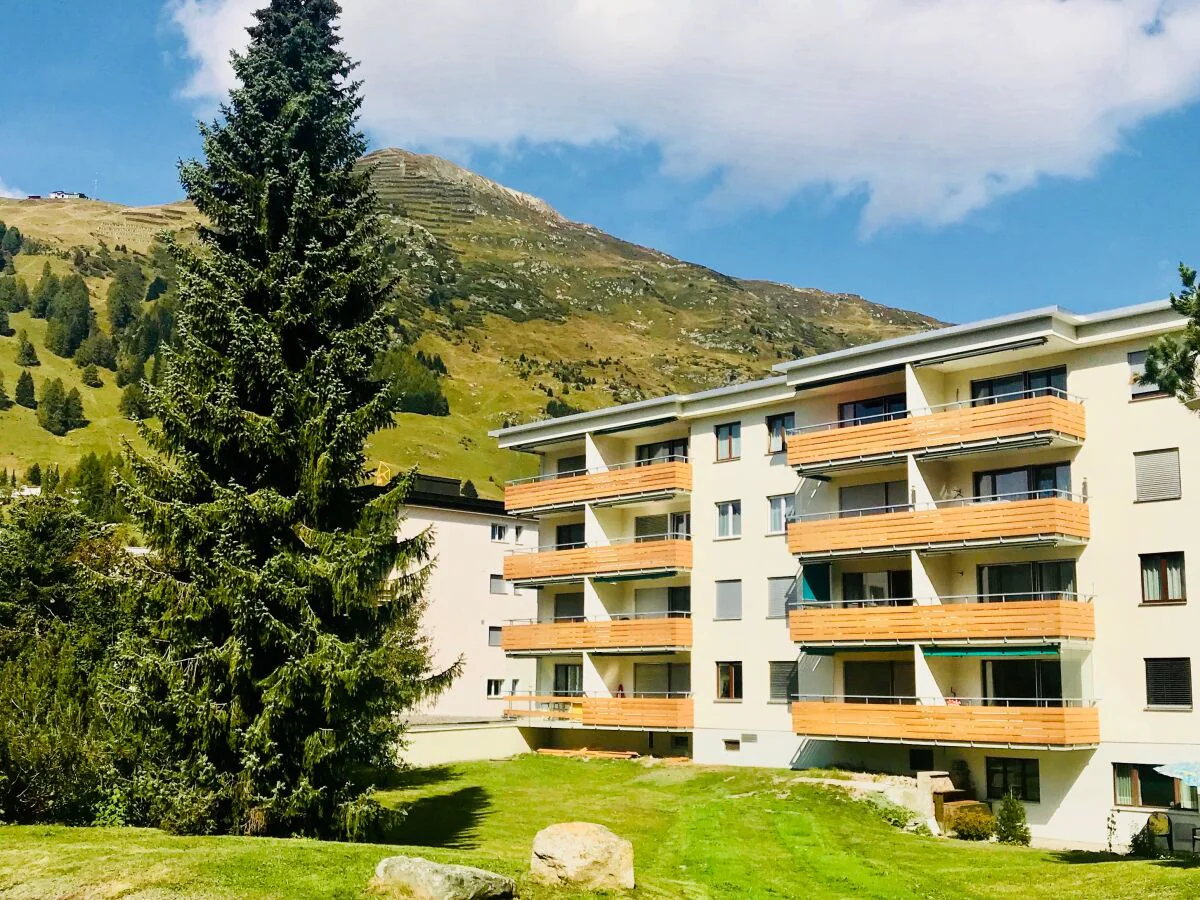 Holiday apartment Chesa Zundra