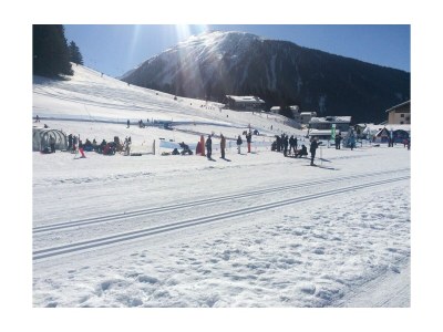 Holiday apartment Chesa Zundra - Environment photo 17