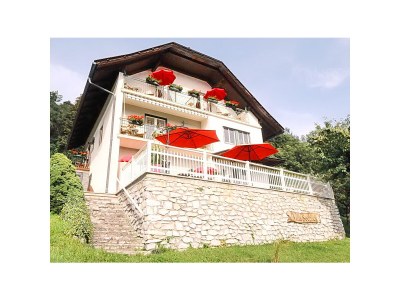 Holiday apartment Villa Seeblick OG - Outdoor photo 7