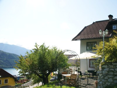 Holiday apartment Villa Seeblick OG - Outdoor photo 11