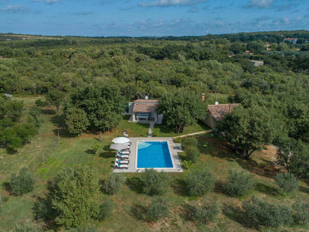 Holiday house Mamesa with pool - Outdoor photo 4