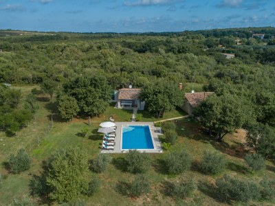 Holiday house Mamesa with pool - Outdoor photo 4