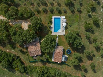 Holiday house Mamesa with pool - Environment photo 18
