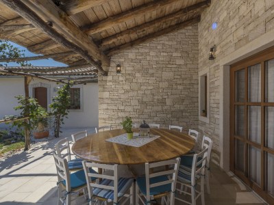 Villa Lipica with pool - Outdoor photo 6