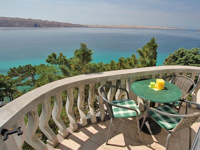 Holiday house Beachfront apartment Carlo - top 2 - Outdoor photo 5