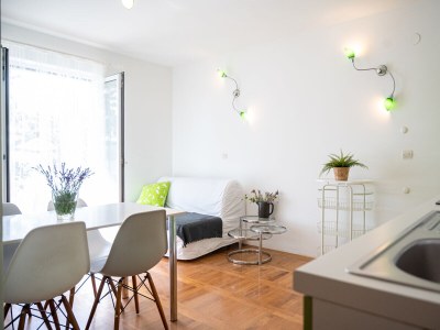 Holiday house Beachfront apartment Carlo - top 2 - Features photo 11