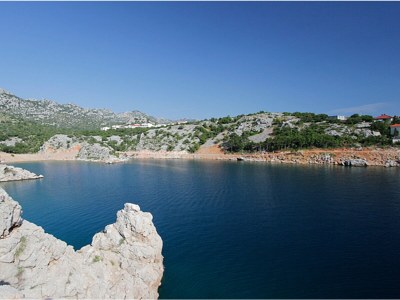 Holiday house Beachfront apartment Carlo - top 2 - Environment photo 28